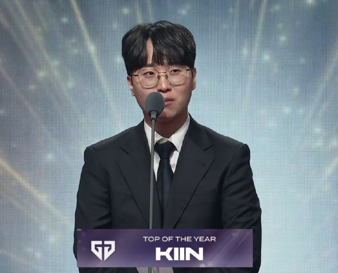 LCK年度选手：上单kiin 打野Oner 中单Chovy 下路Guma 辅助keria